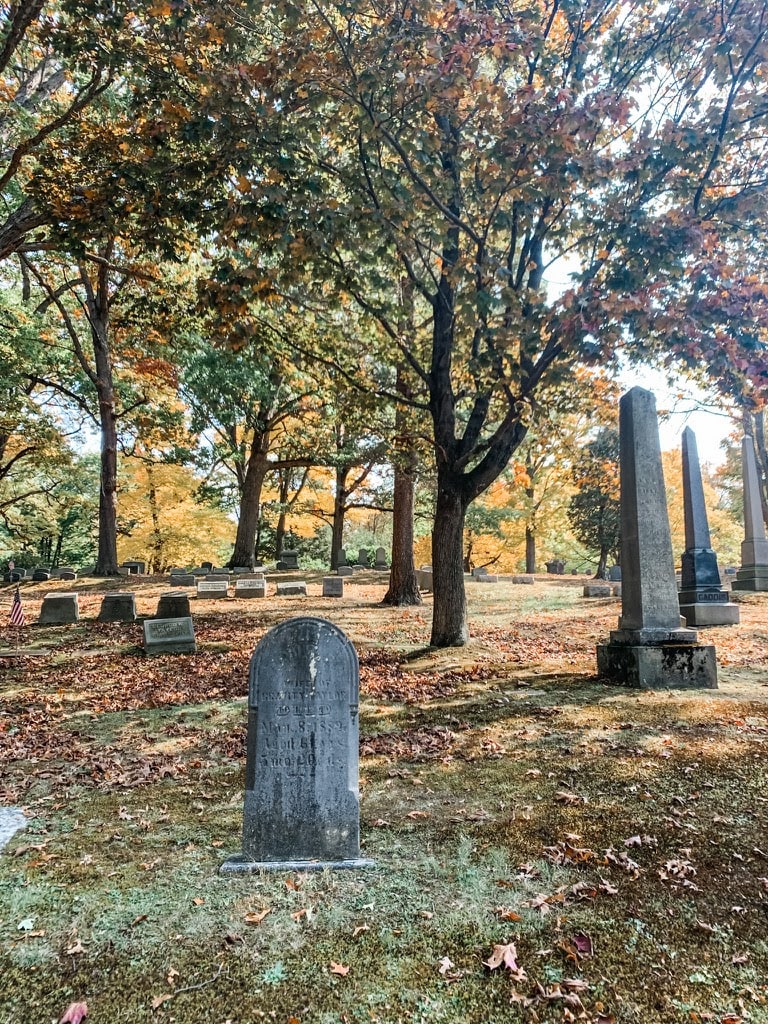 Lakeview Cemetery, Chautauqua Lake